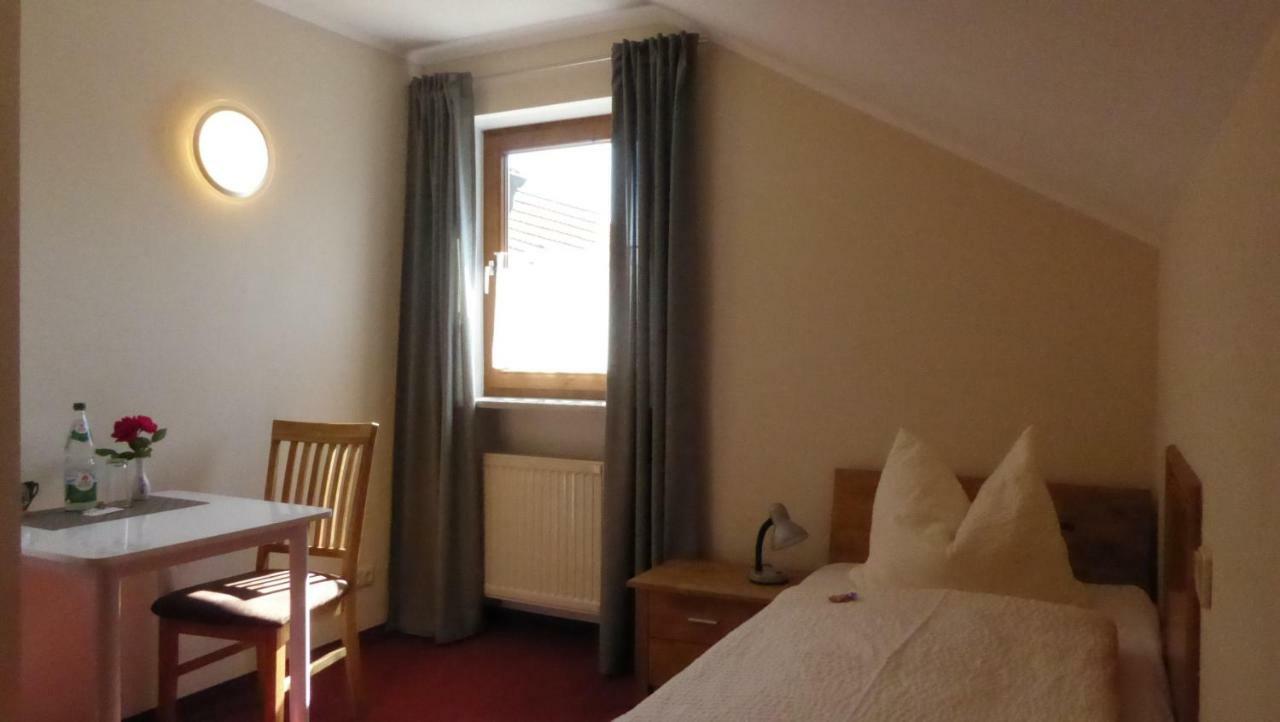 Haus Rosmarin Hotel Schrobenhausen Luaran gambar